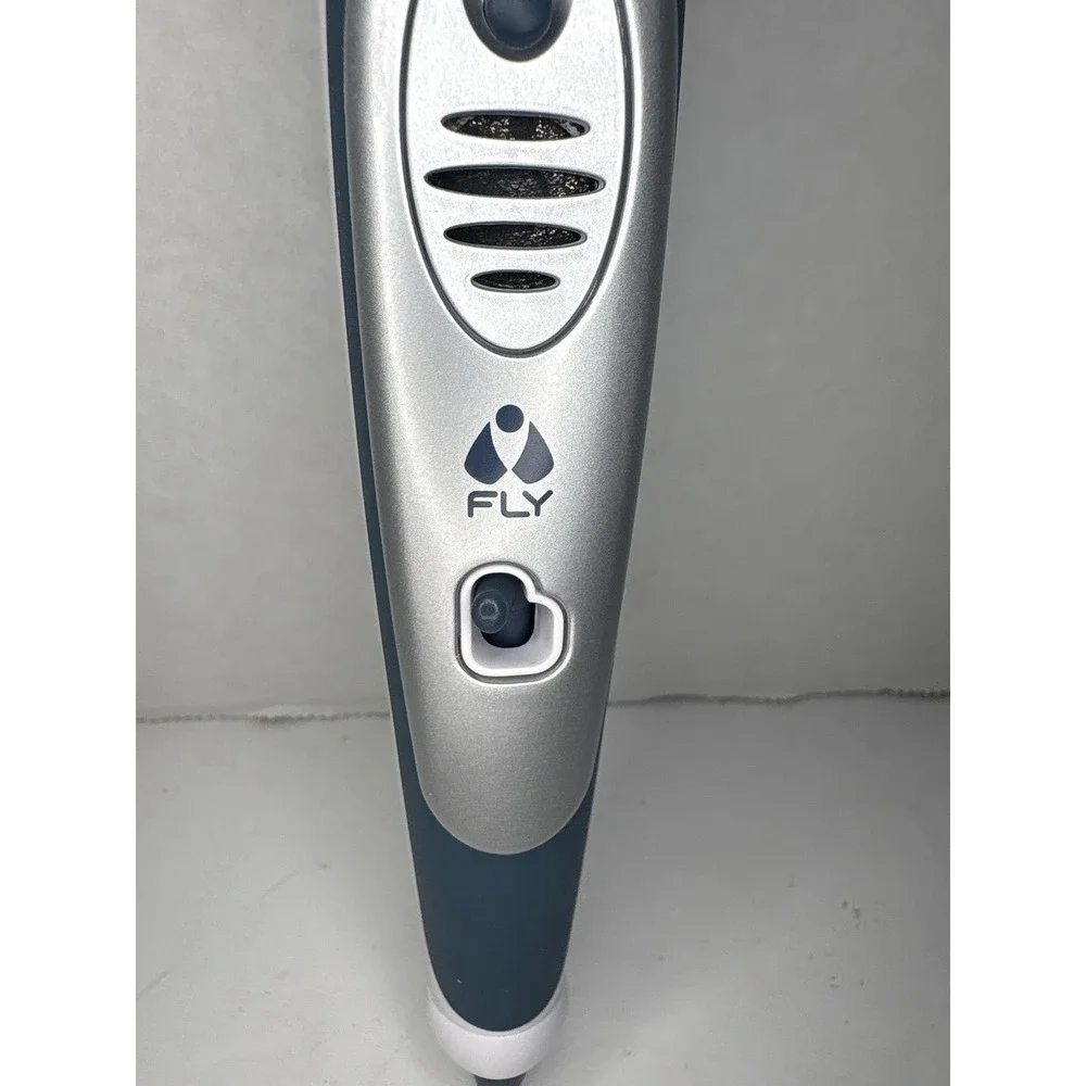 LeapFrog FLY Pentop Computer Silver Navy Blue Interactive Learning Toy with Case